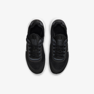 NIKE Патики React Live 