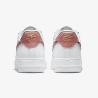 Nike Atlete WMNS AIR FORCE 1 '07 ESS 