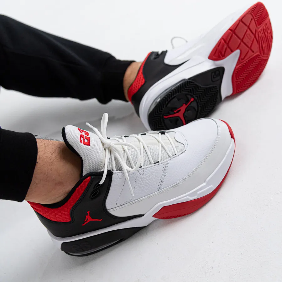 NIKE Патики JORDAN MAX AURA 3 