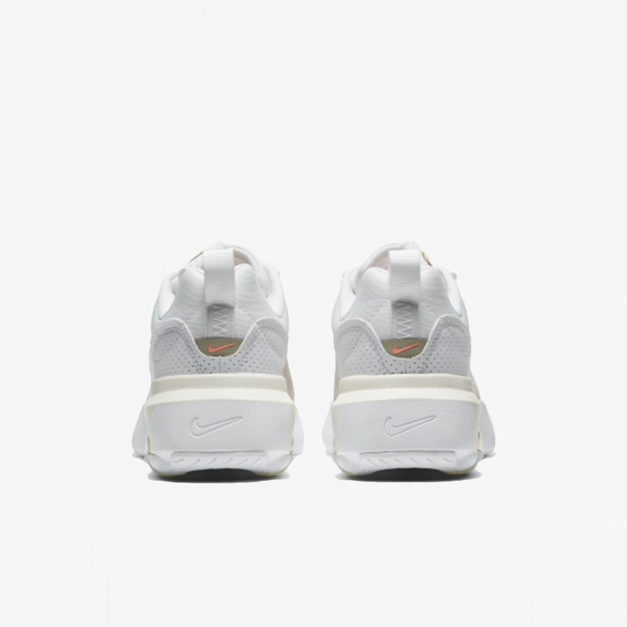 Nike Патики WMNS NIKE AIR MAX VERONA CH 