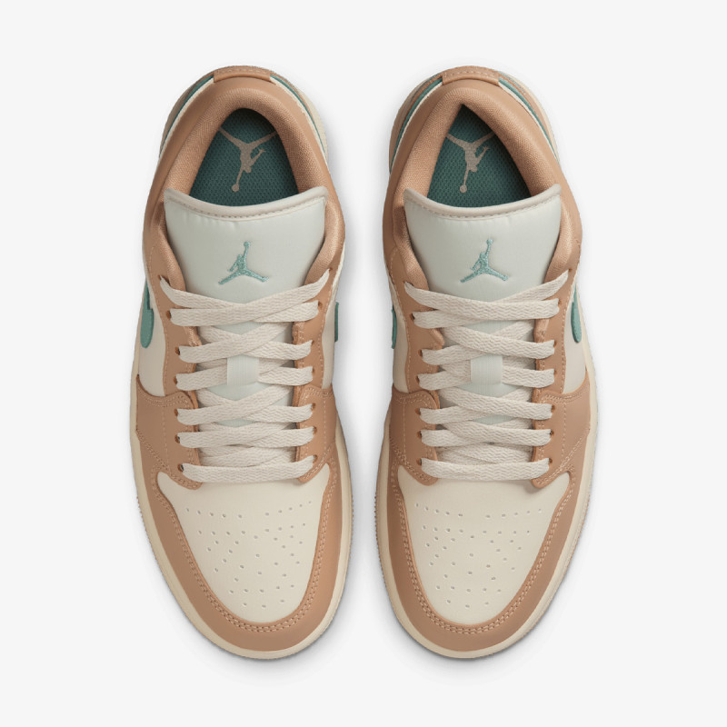 Nike Патики WMNS AIR JORDAN 1 LOW 