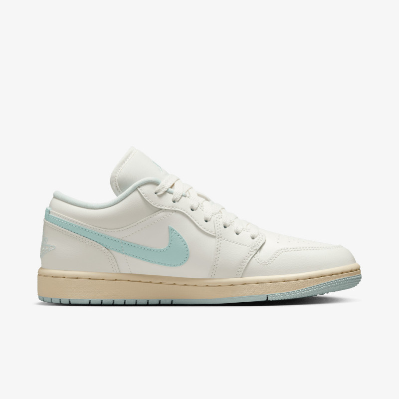 Nike Патики WMNS AIR JORDAN 1 LOW 