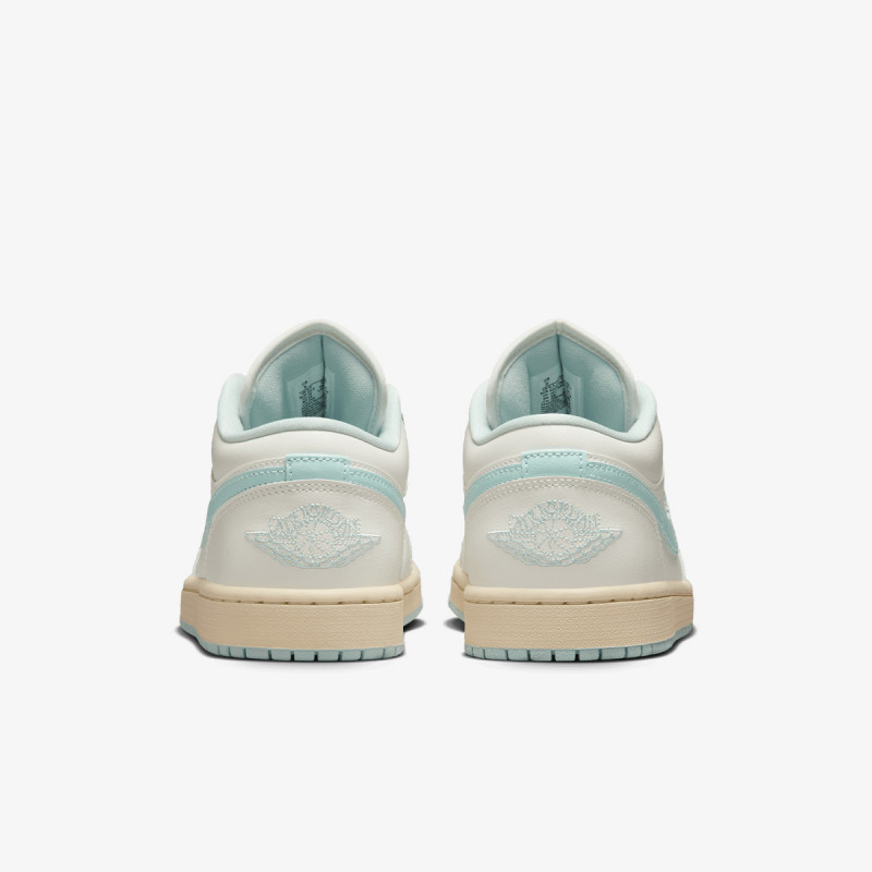 Nike Патики WMNS AIR JORDAN 1 LOW 