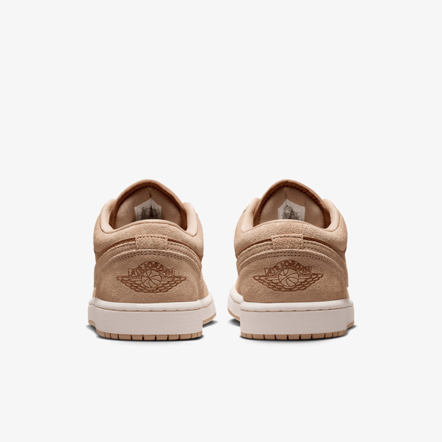 Nike Патики WMNS AIR JORDAN 1 LOW 