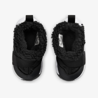 NIKE Чизми Flex Advance 