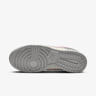Nike Atlete W NIKE DUNK LOW NEXT NATURE 
