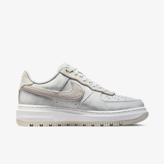 Nike Atlete AIR FORCE 1 LUXE 