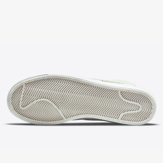 Nike Патики W BLAZER MID '77 SE 