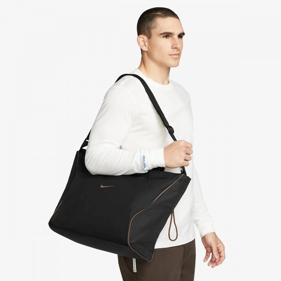 Nike Торба Sportswear Essentials 