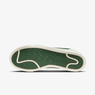Nike Atlete WMNS COURT LEGACY LIFT 