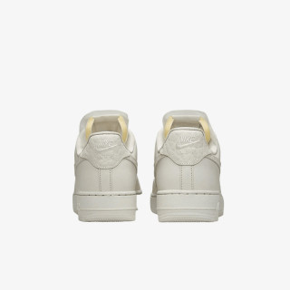 Nike Atlete W NIKE AIR FORCE 1 LO PRM NH 