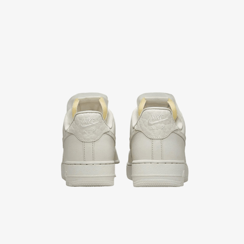 Nike Atlete W NIKE AIR FORCE 1 LO PRM NH 