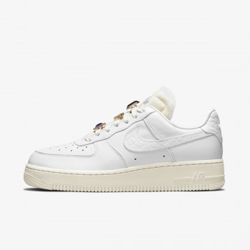 Nike Atlete W NIKE AIR FORCE 1 LO PRM NH 
