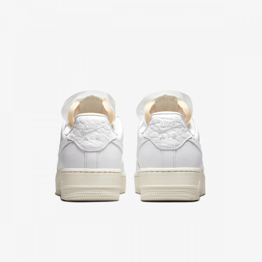 Nike Atlete W NIKE AIR FORCE 1 LO PRM NH 