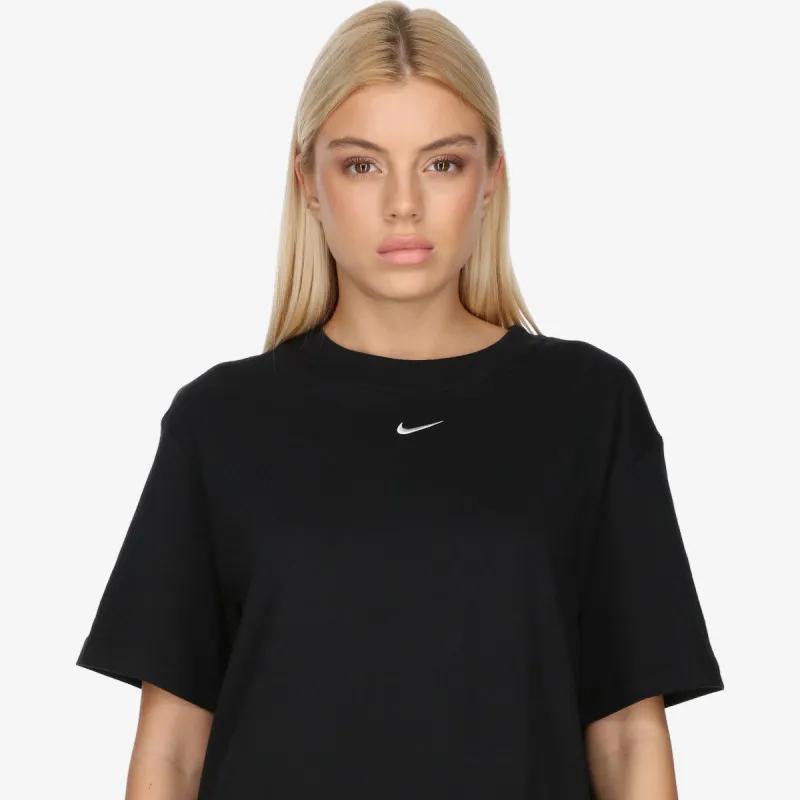 NIKE Маица Sportswear Essential 