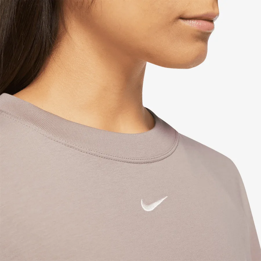 NIKE Маица Sportswear Essentials 