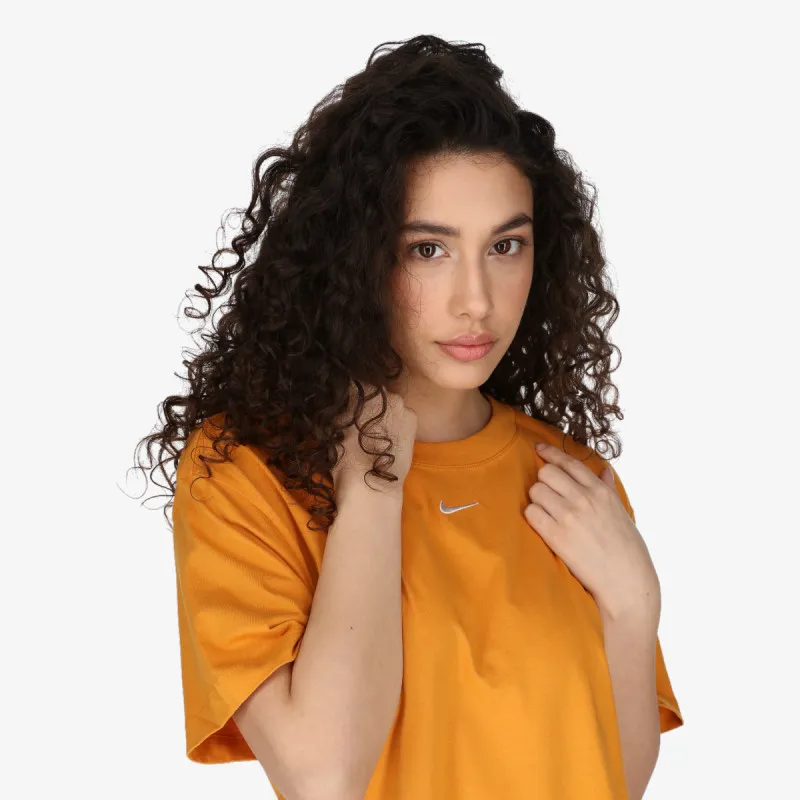 NIKE Маица Sportswear Essential 