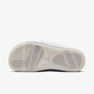 Nike Shapka WMNS JORDAN SOPHIA SLIDE 