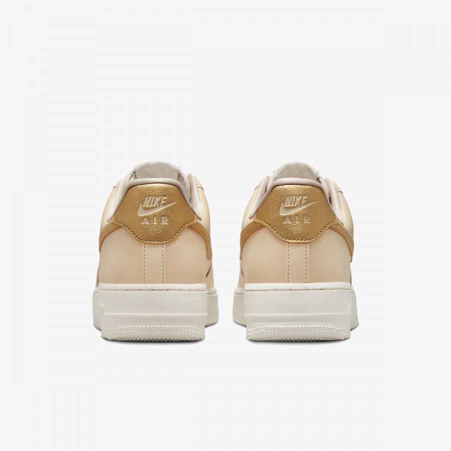 NIKE Патики W AIR FORCE 1 '07 ESS TRND 