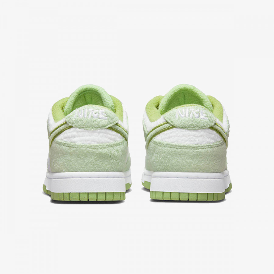 Nike Патики W NIKE DUNK LOW SE CC 