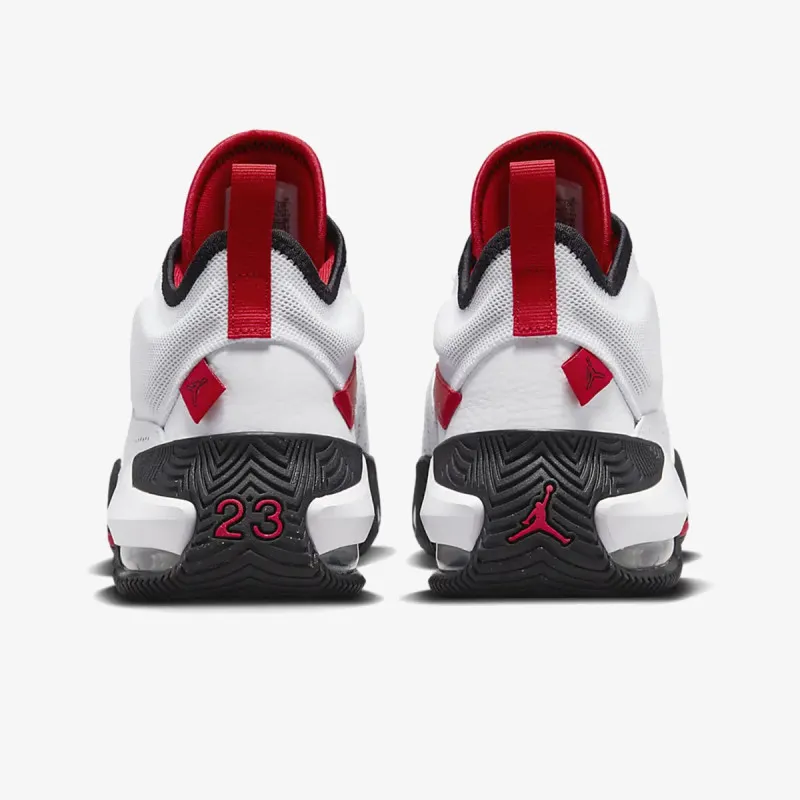 NIKE Патики Stay Loyal 2 