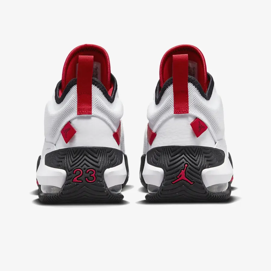NIKE Патики Stay Loyal 2 