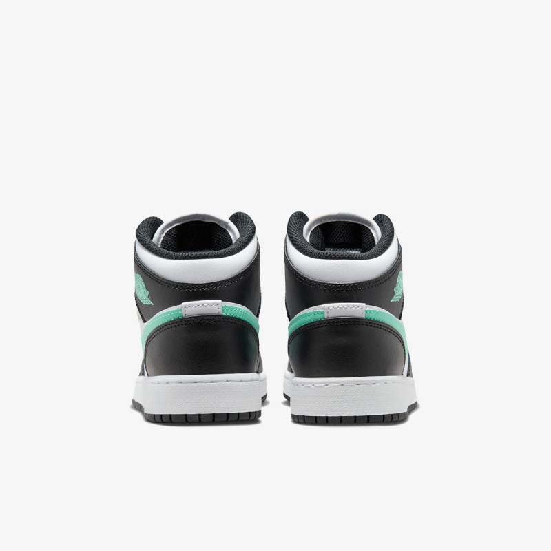 Nike Патики AIR JORDAN 1 MID BG 