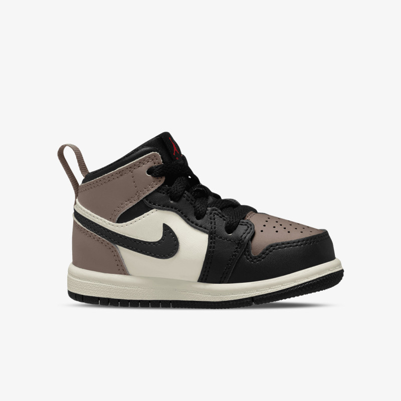 Nike Atlete JORDAN 1 MID (TD) 