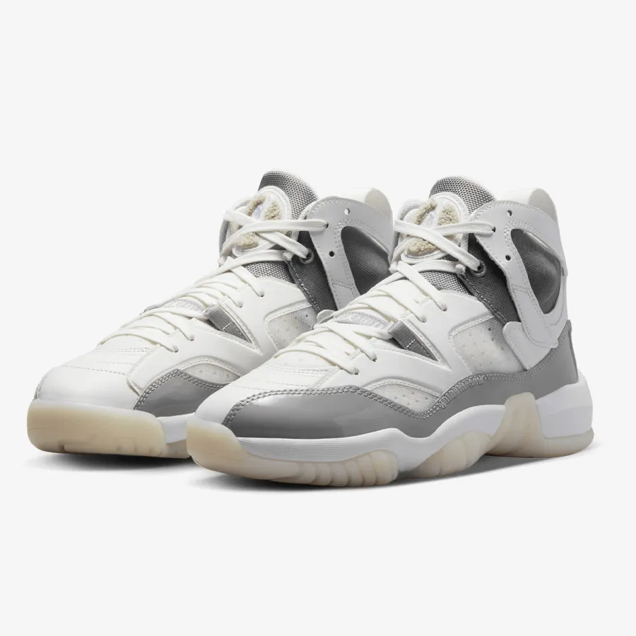 NIKE Патики Jumpman Two Trey 
