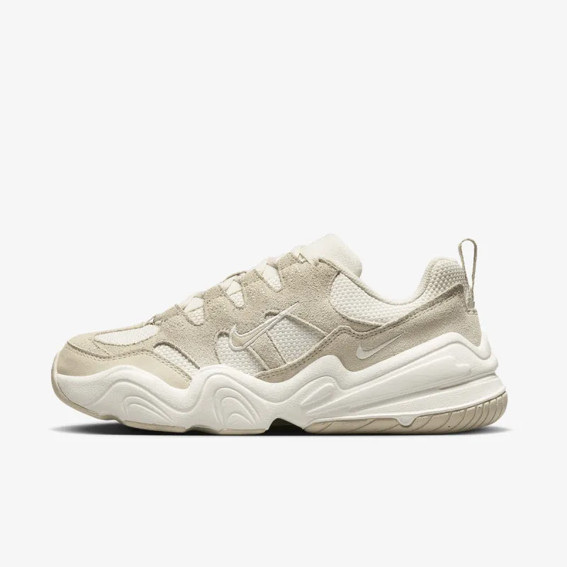 NIKE Патики Tech Hera 