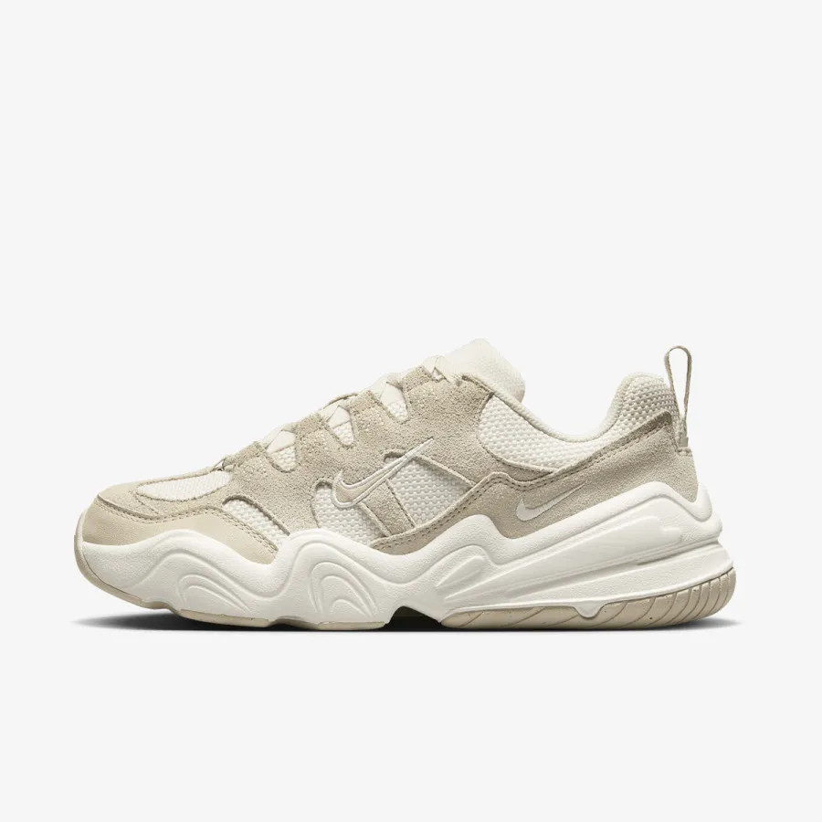 NIKE Патики Tech Hera 