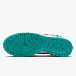 Nike Atlete NIKE DUNK LOW RETRO BTTYS 