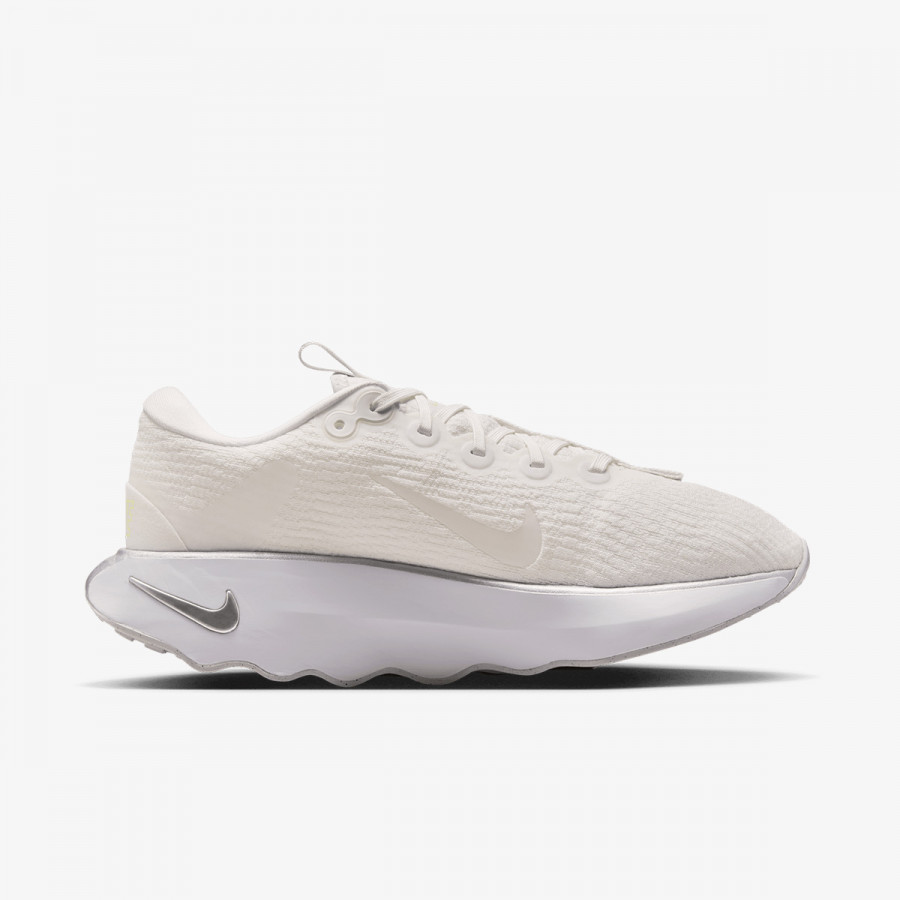 Nike Патики WMNS NIKE MOTIVA 