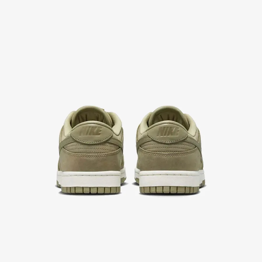 NIKE Патики W NIKE DUNK LOW PRM MF 