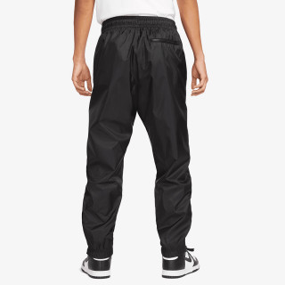 Nike Pjesa e poshtme e kostumit M NK WR WVN LND PANT 