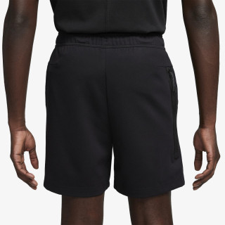 NIKE Шорцеви Tech Essentials 