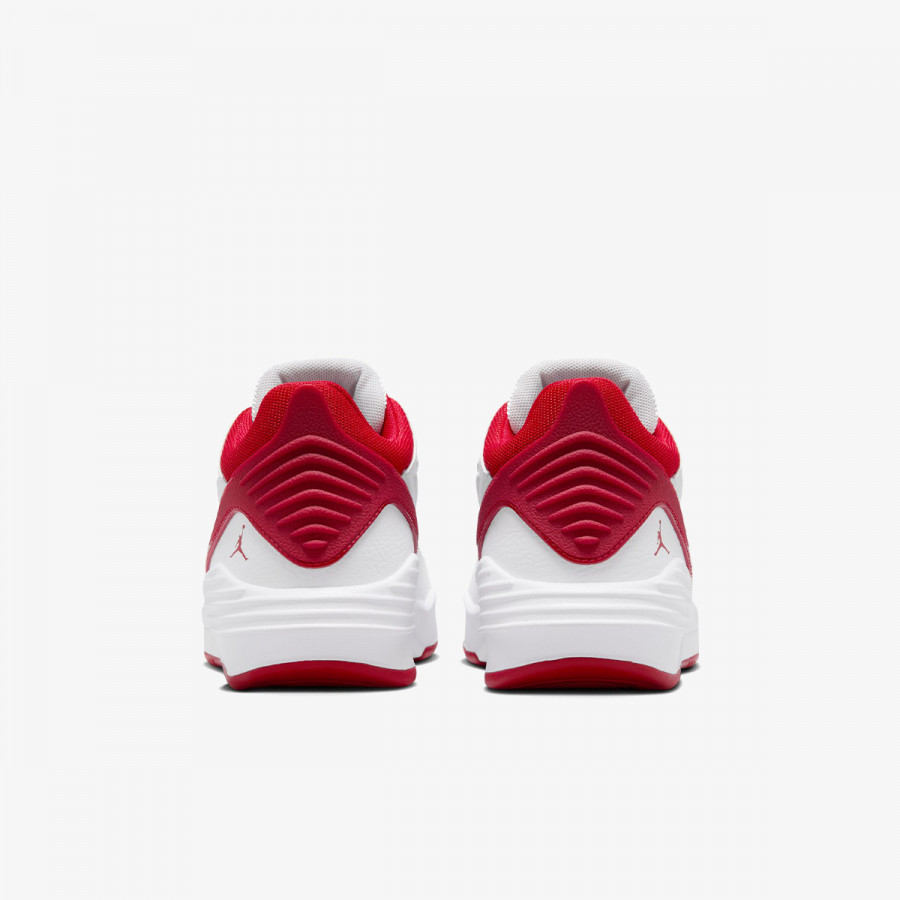 Nike Atlete JORDAN MAX AURA 5 BG 