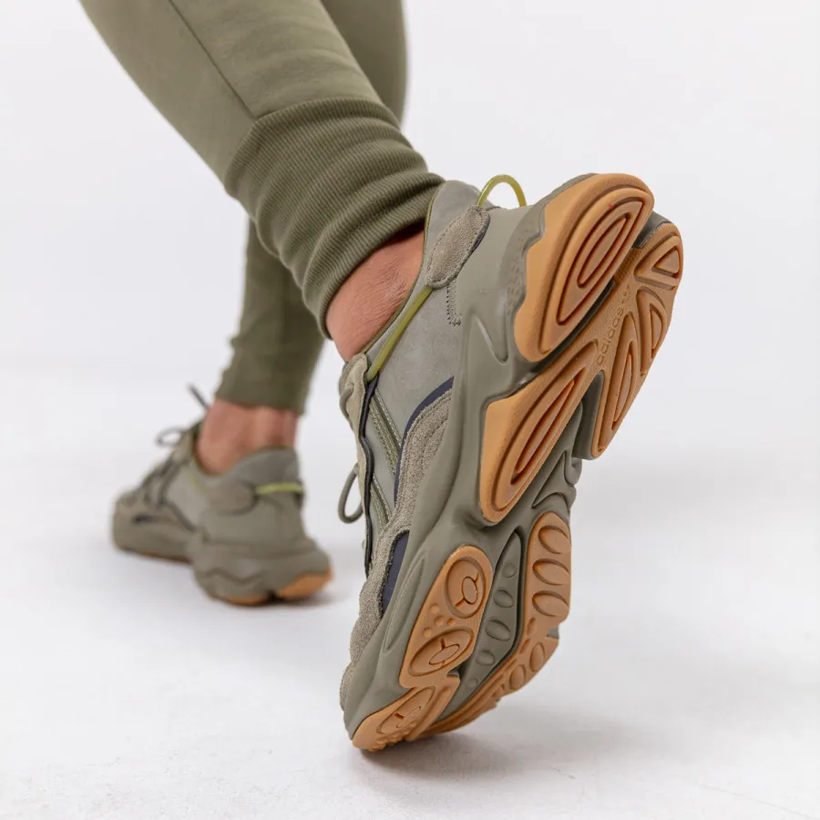 adidas Патики OZWEEGO 