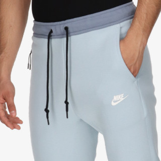 Nike Pjesa e poshtme e kostumit M NK TCH FLC JGGR 