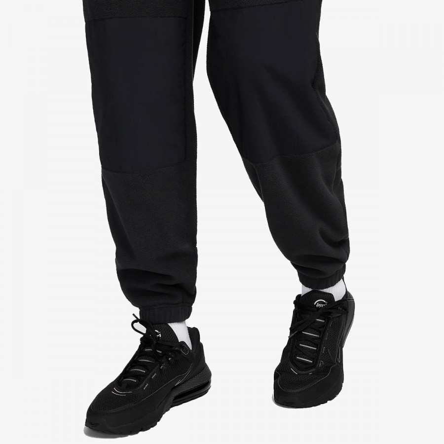 Nike Pjesa e poshtme e kostumit M NK CLUB+ POLAR FLC CF PANT 