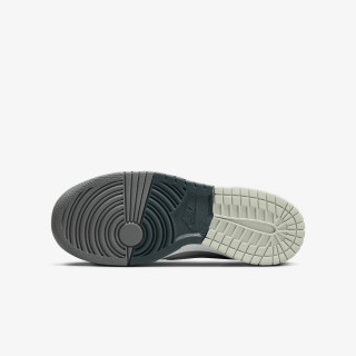 Nike Патики NIKE DUNK LOW BG 