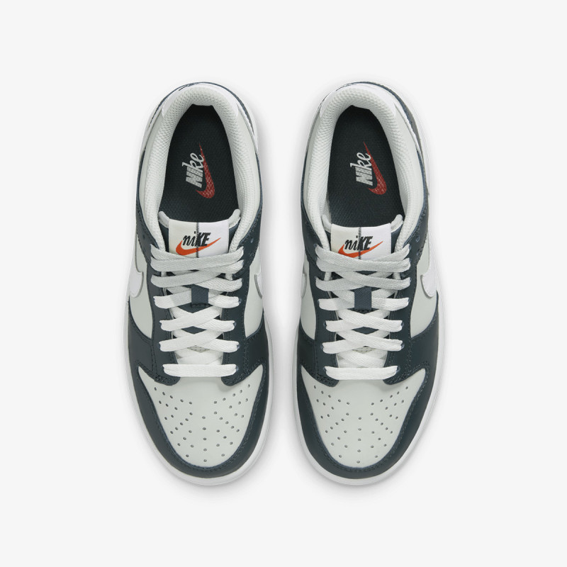 Nike Патики NIKE DUNK LOW BG 