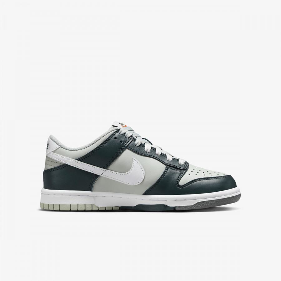Nike Патики NIKE DUNK LOW BG 