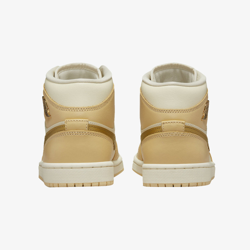 Nike Патики WMNS AIR JORDAN 1 MID SE 