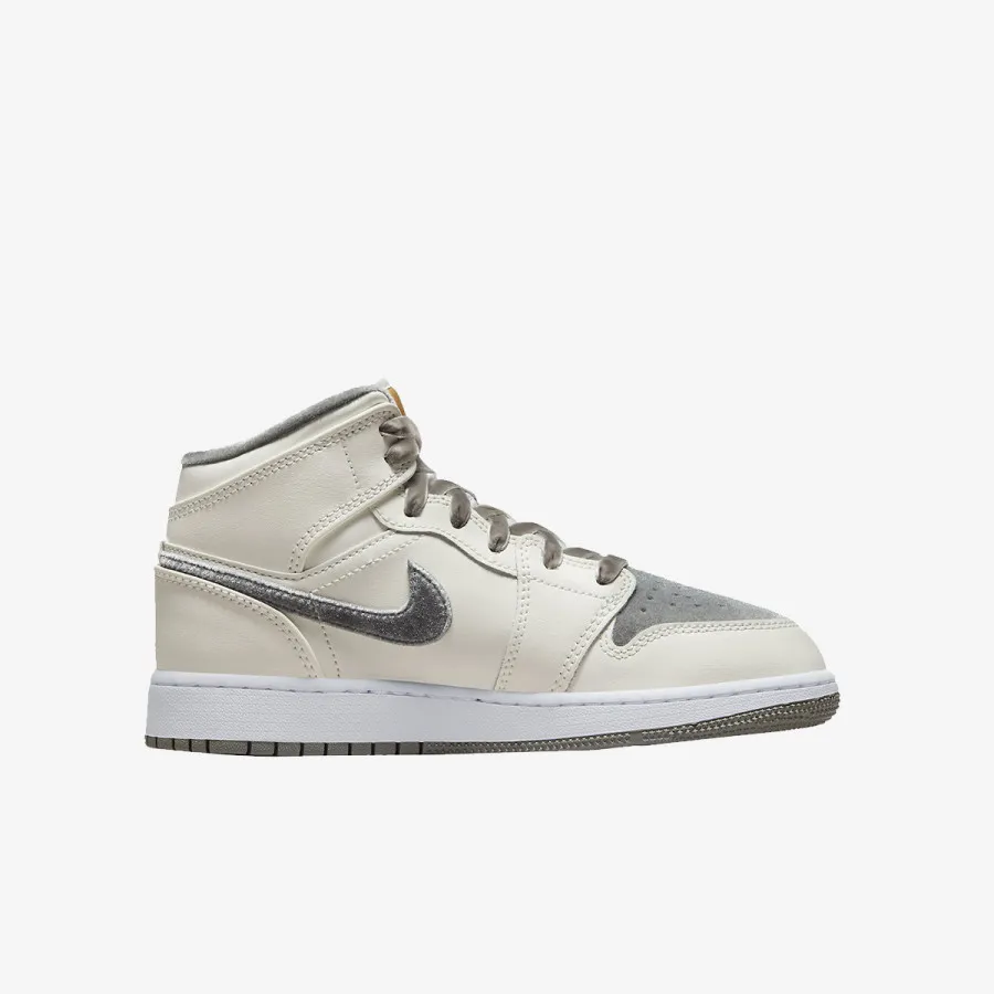 NIKE Патики Air Jordan 1 Mid SE 