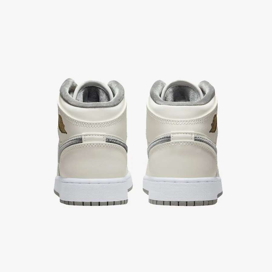 NIKE Патики Air Jordan 1 Mid SE 