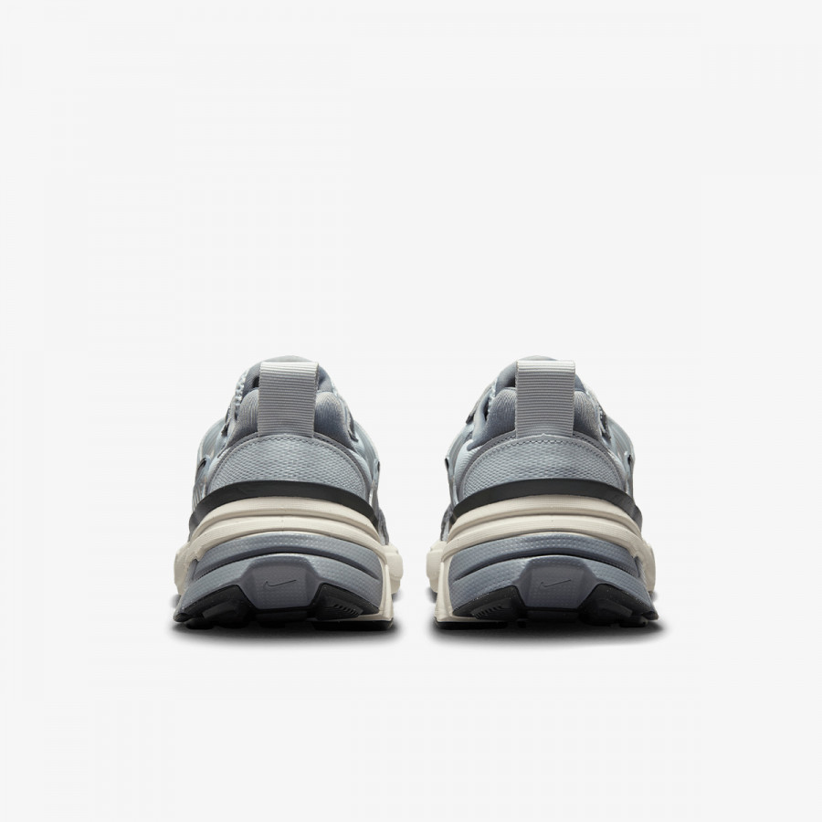 Nike Патики W NIKE V2K RUN 