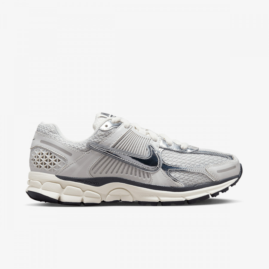 Nike Патики W NIKE ZOOM VOMERO 5 NA 
