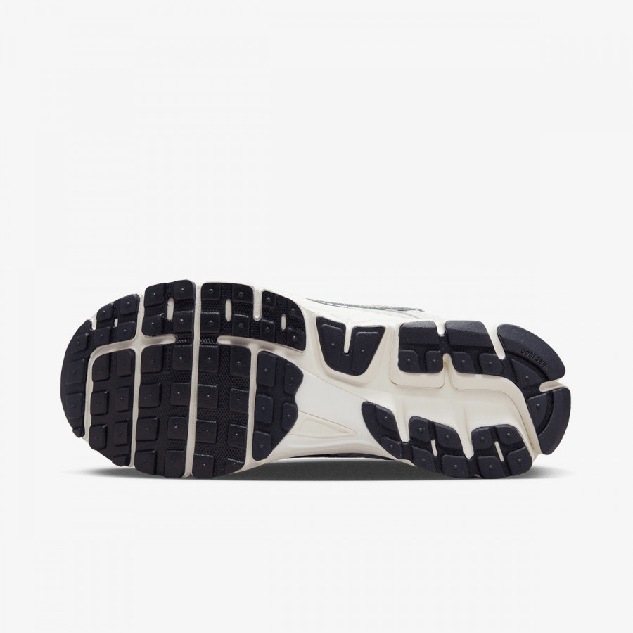 Nike Патики W NIKE ZOOM VOMERO 5 NA 
