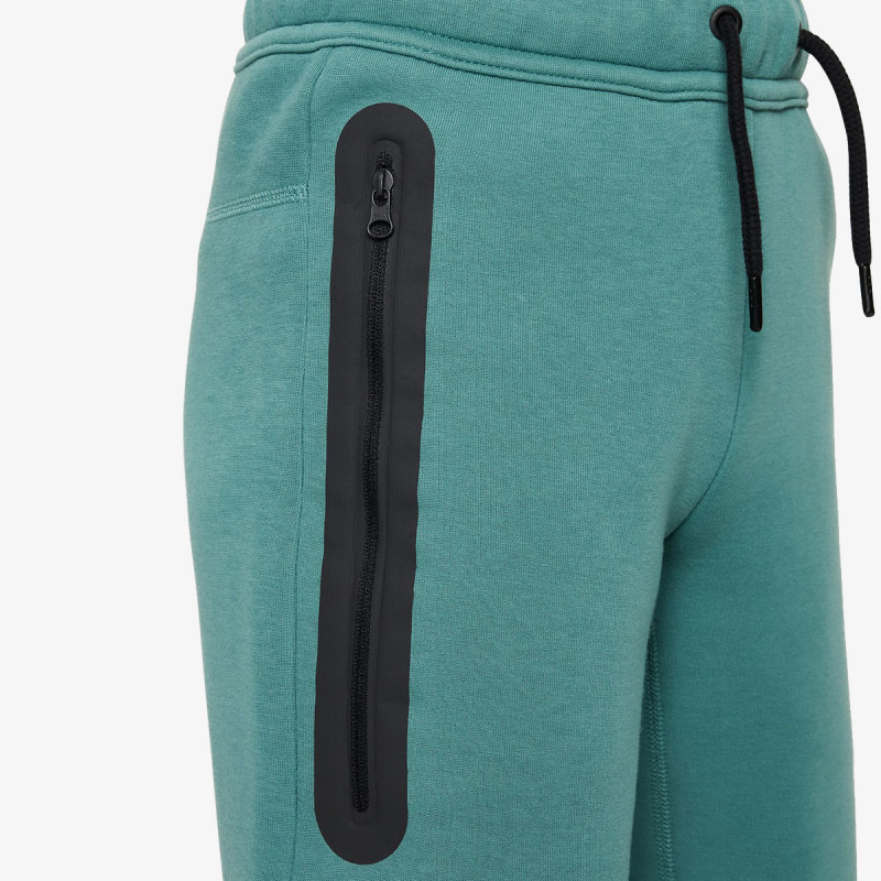 Nike Pantallona të shkurtra B NSW TECH FLC SHORT 